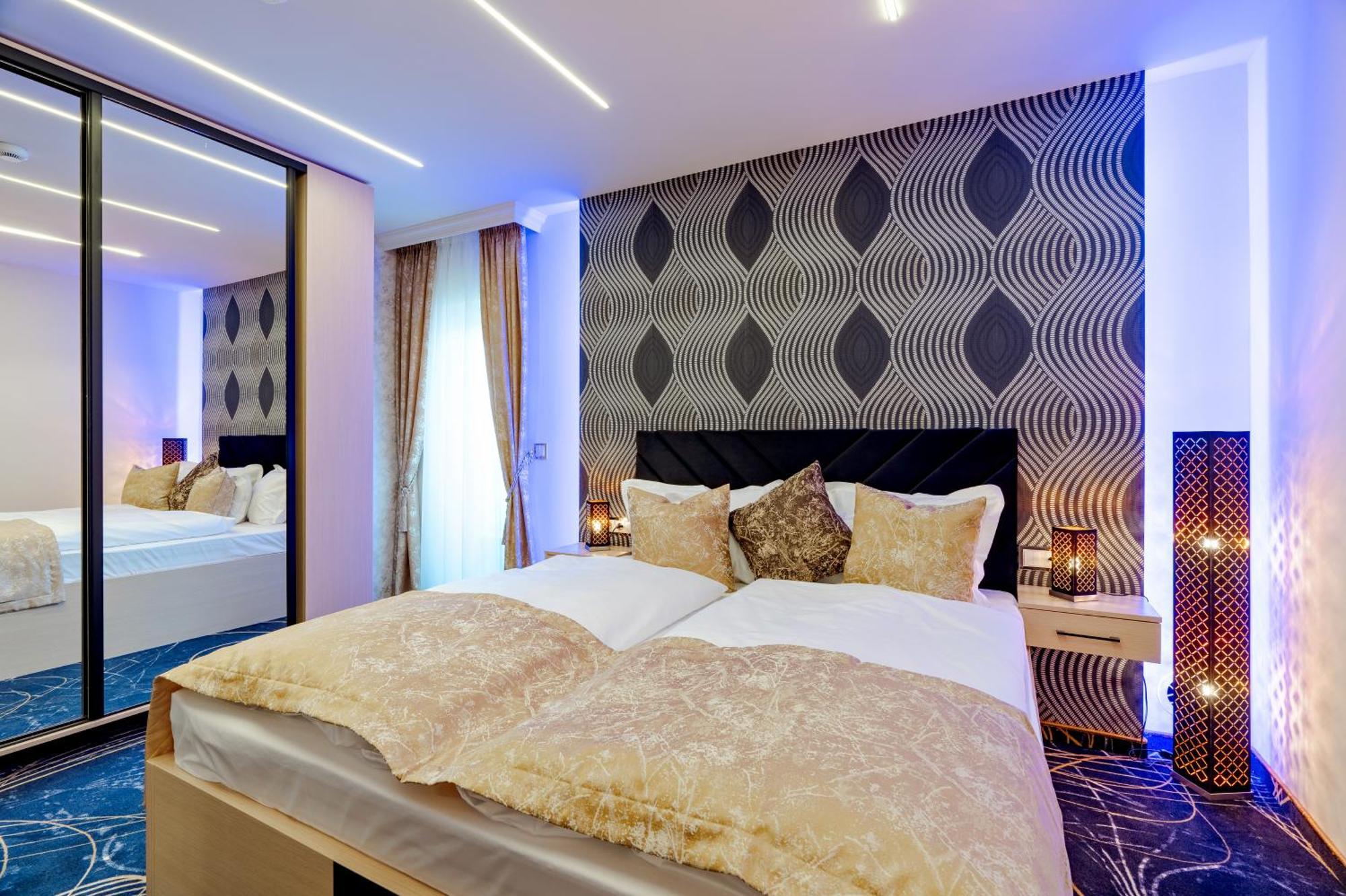 Bed and Breakfast Diamond Panzio à Hajdúszoboszló Extérieur photo
